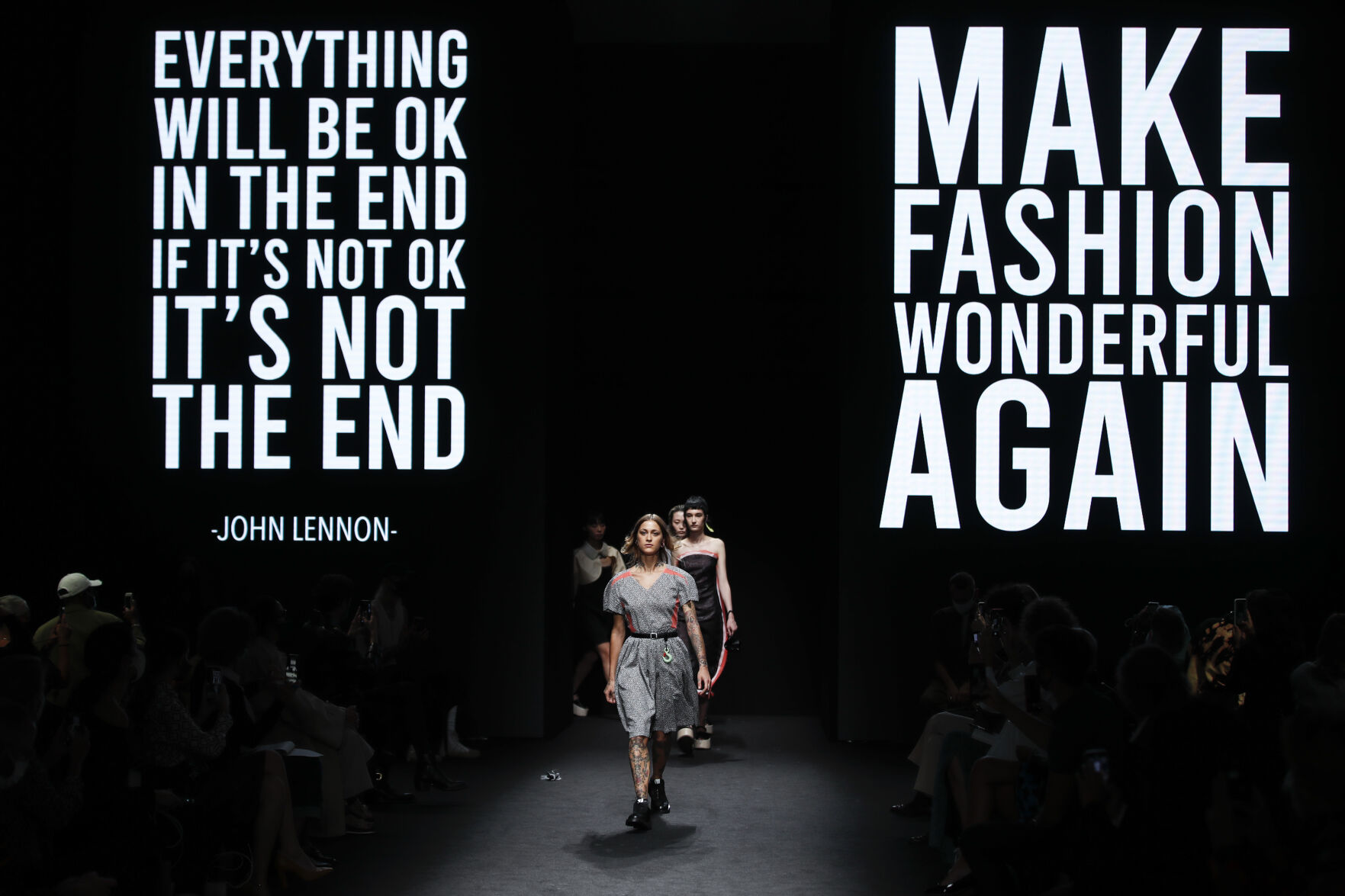 Italy Fashion S/S 2021 Vien